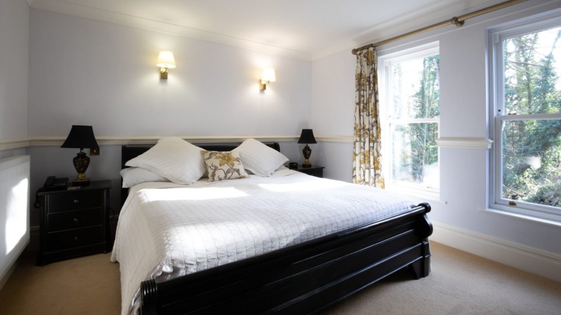 hotel-suite